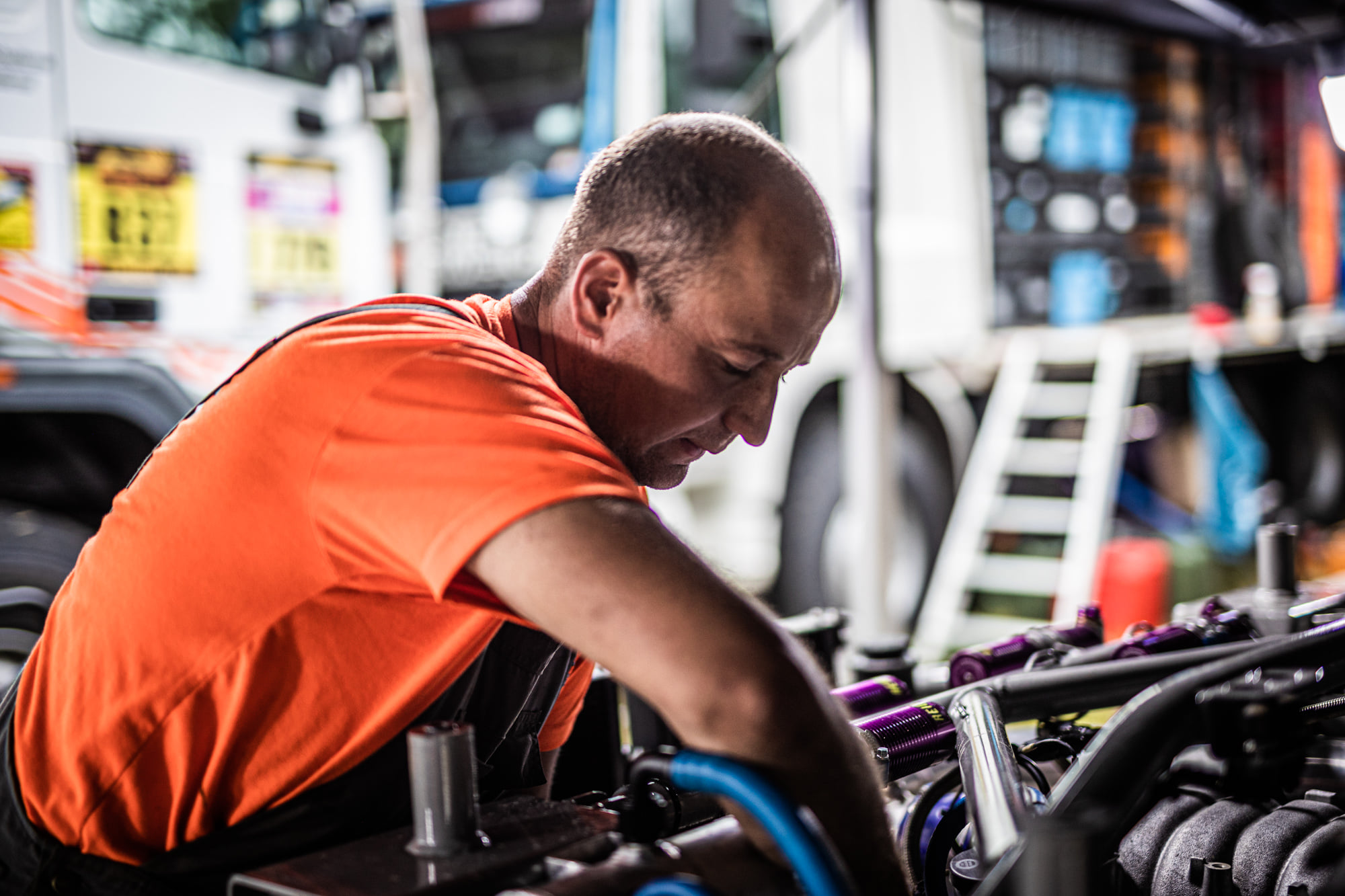 img-monteur-rally-service-list